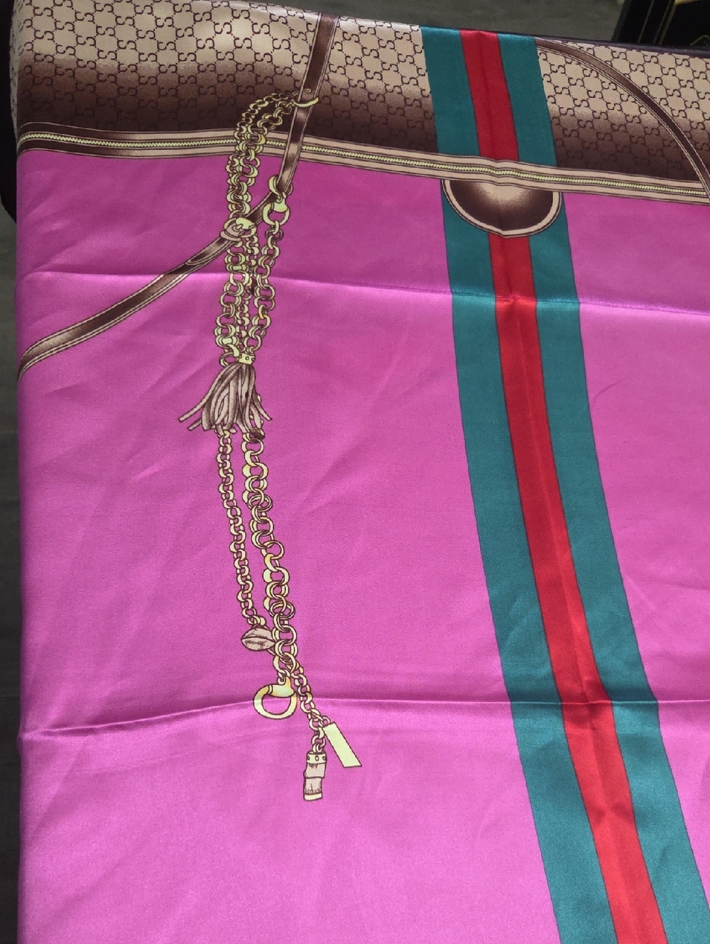 Fun Fashion Scarf-NEW - Picture 2 of 3